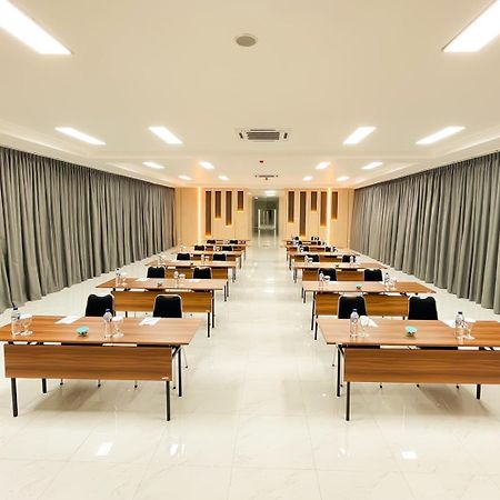 Horison Resort Antawirya جيبارا المظهر الخارجي الصورة